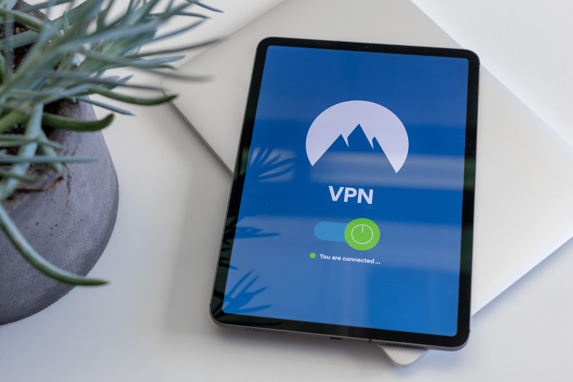 Hvorfor skal man bruge en VPN-tjeneste i 2022?