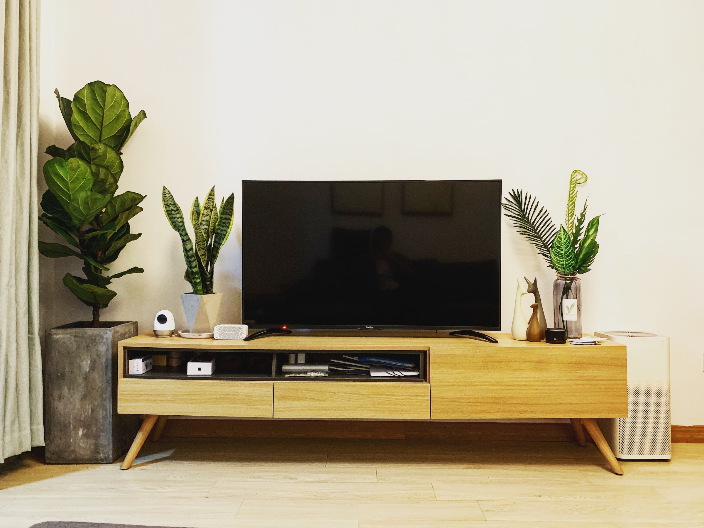 You are currently viewing Sådan vælger du det perfekte TV-møbel til dit hjem