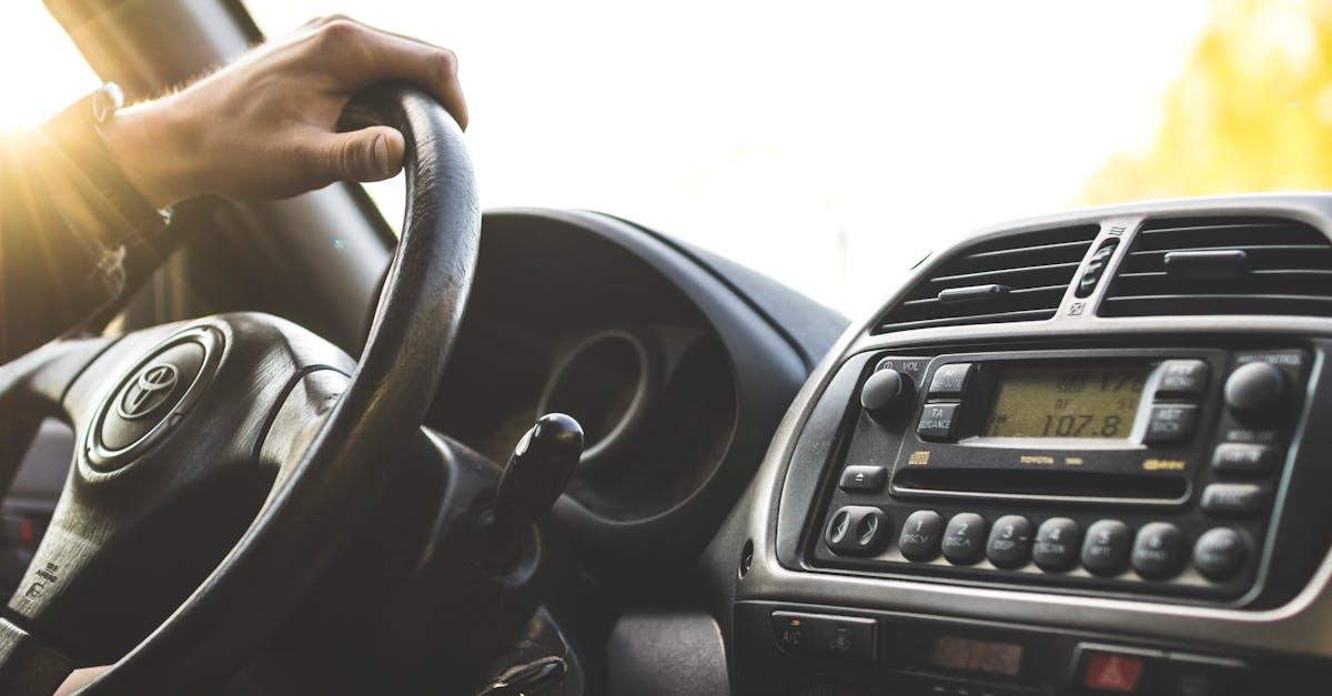You are currently viewing Hvorfor er det en fordel at have en skærm i sin bilradio?