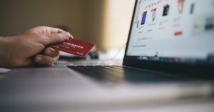 Read more about the article Online handel er måden at bestille på i dag, men er det sikkert?